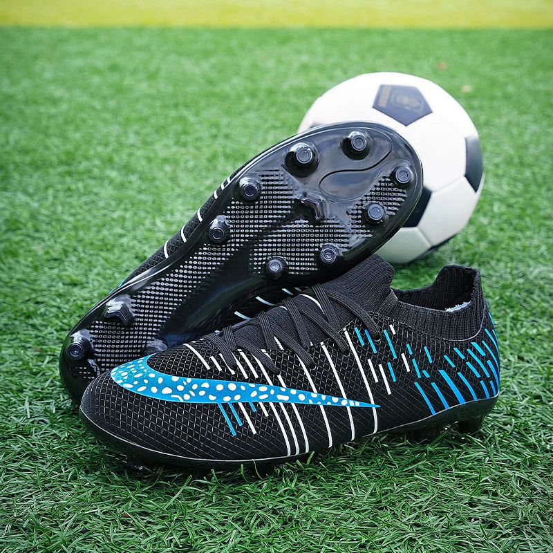 Strip Design Football Shoes-Finds Fit