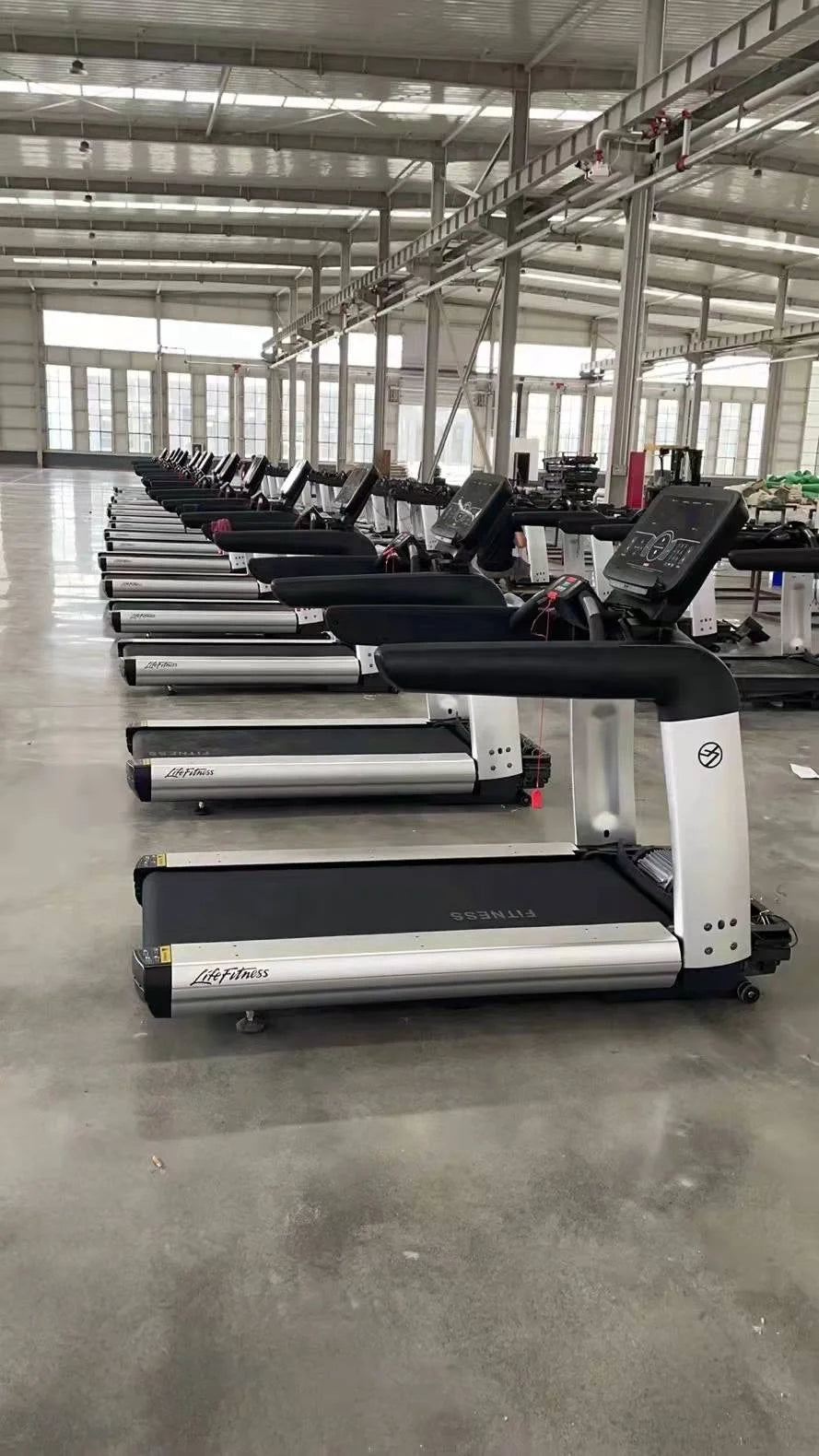 Sport gym equipment luxury electric training 3.5HP semi commercial treadmill manufacturer-Finds Fit