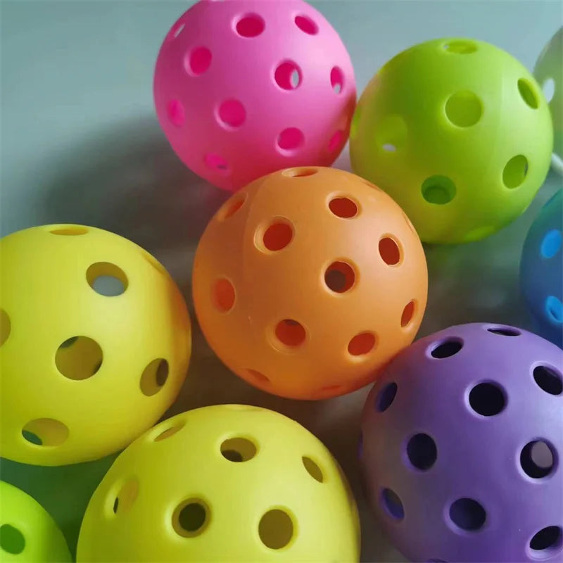 6 Stück Pickleball, 40 Löcher, 74 mm, bunte Pickleballs für den Außenbereich, langlebiger Paddelball für Training und Wettkampf für das Wettkampftraining